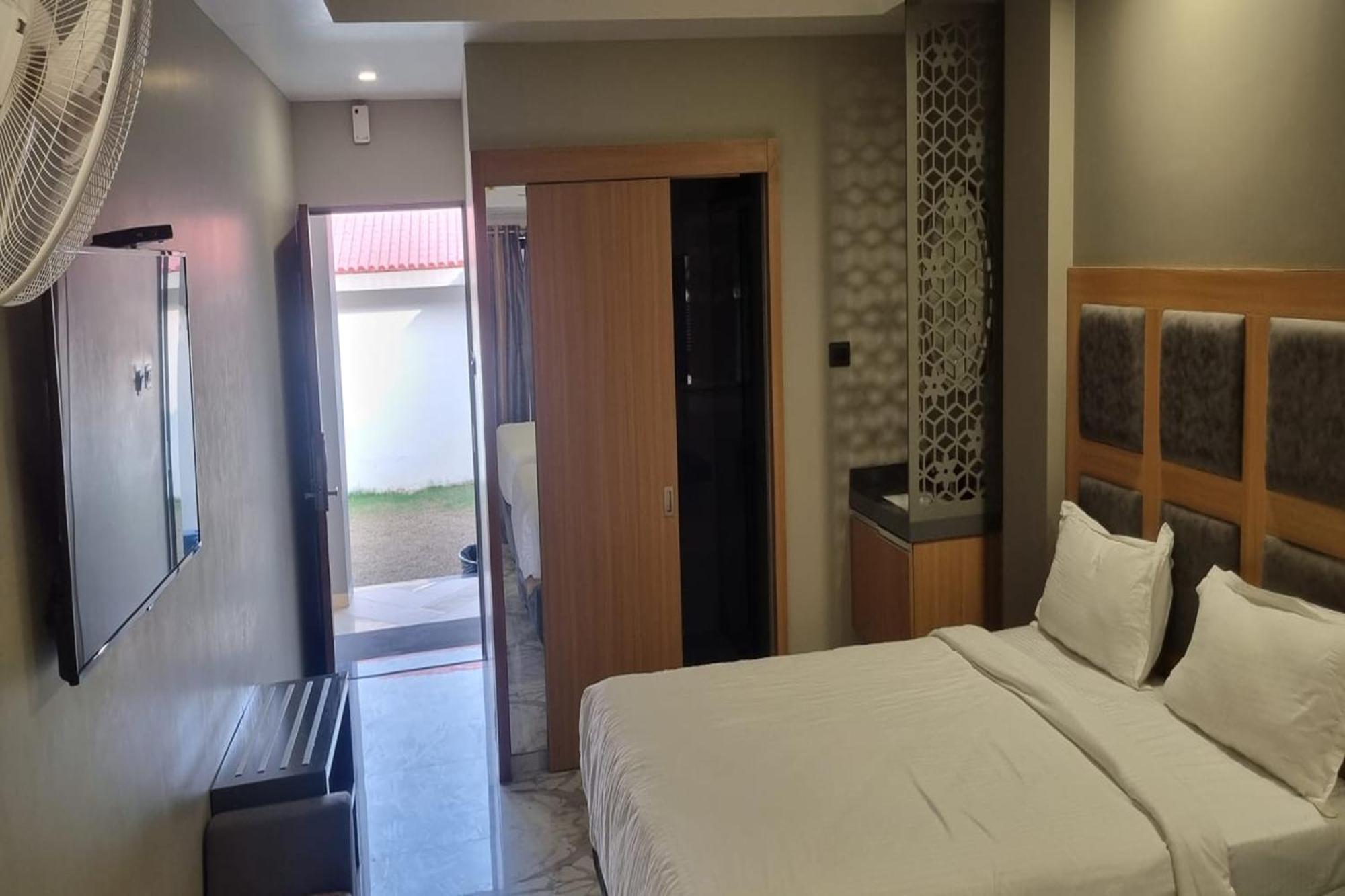 Rupis Resort Near Udaipur Airport Dabok Exterior photo
