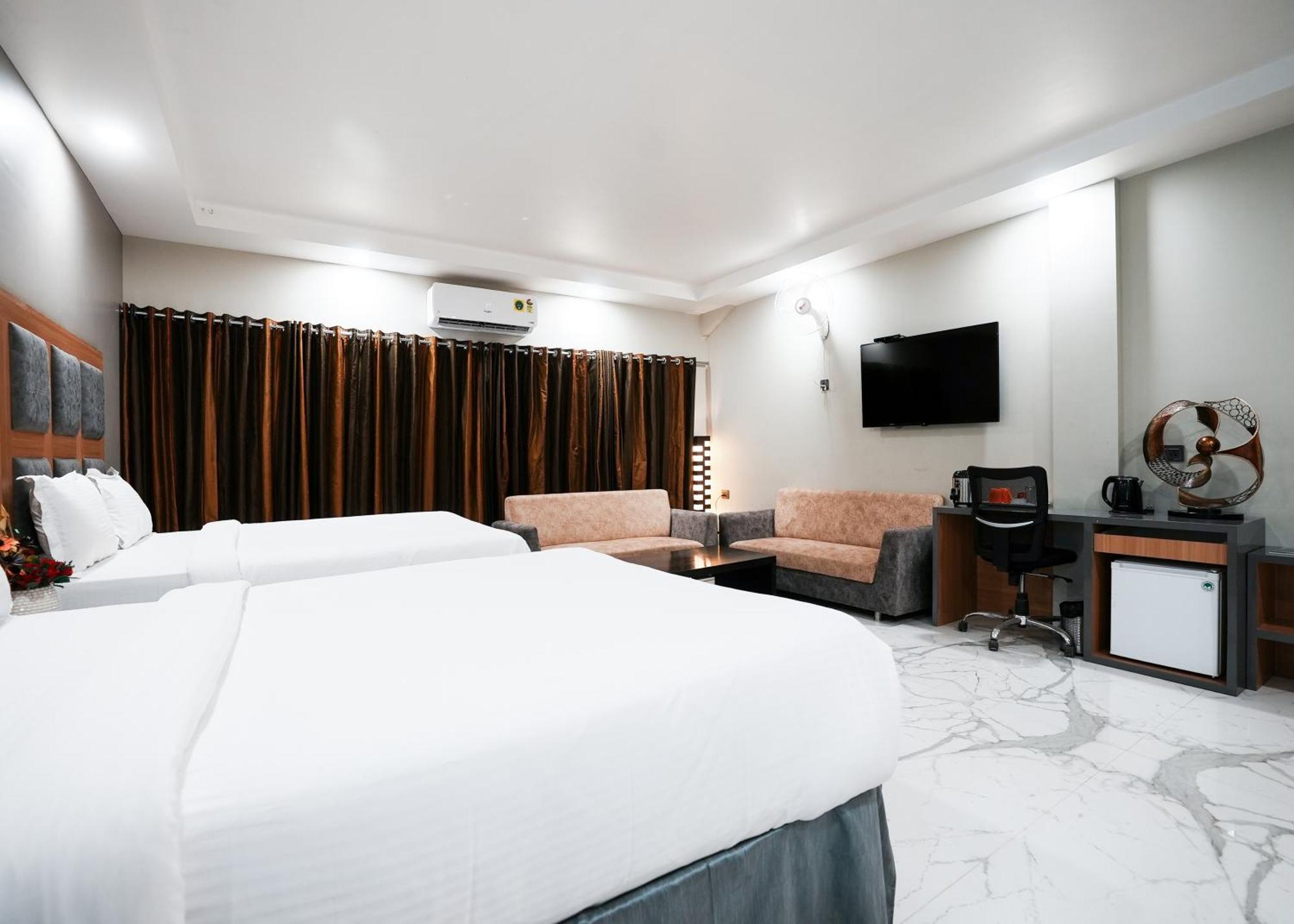 Rupis Resort Near Udaipur Airport Dabok Exterior photo