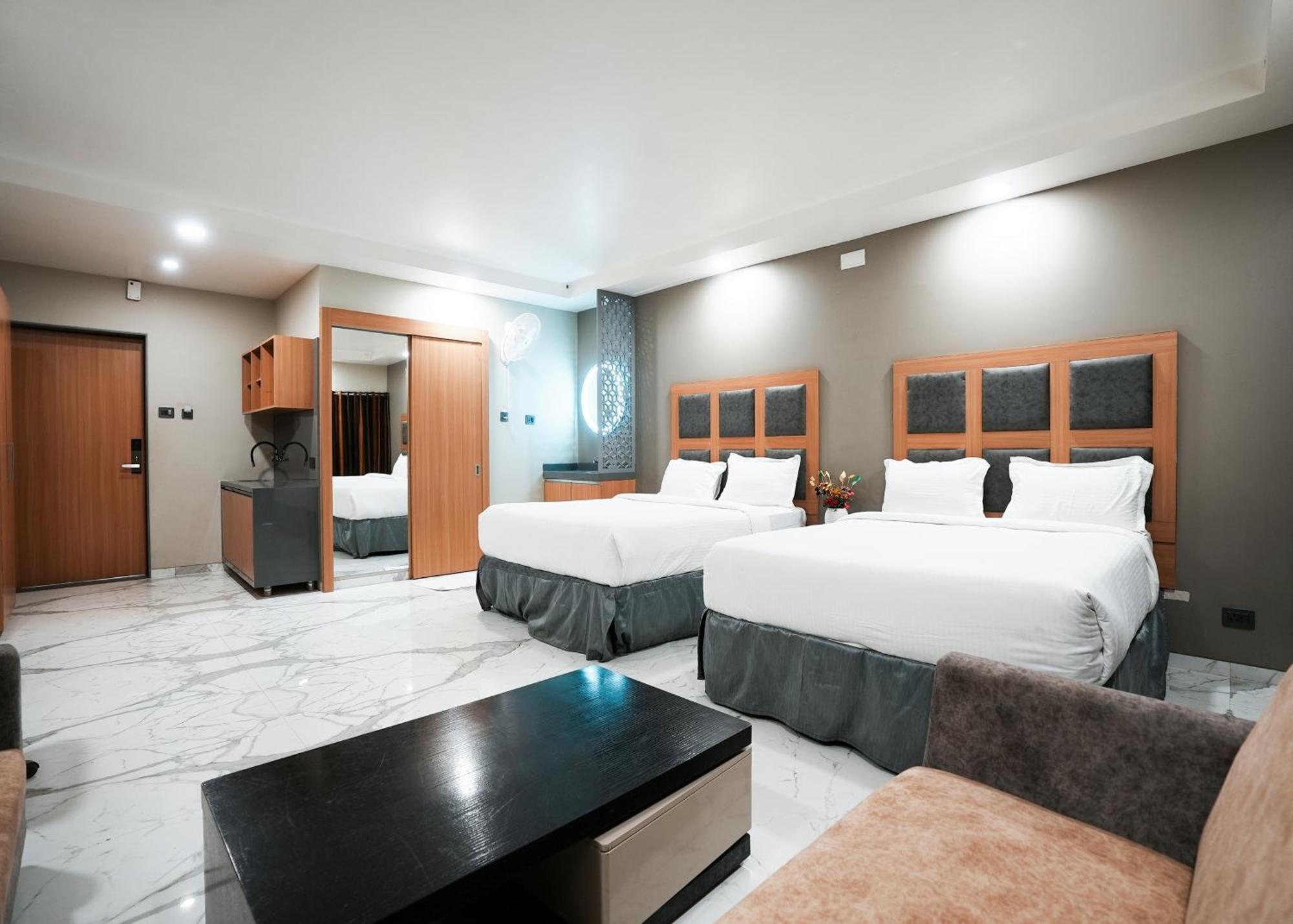 Rupis Resort Near Udaipur Airport Dabok Exterior photo